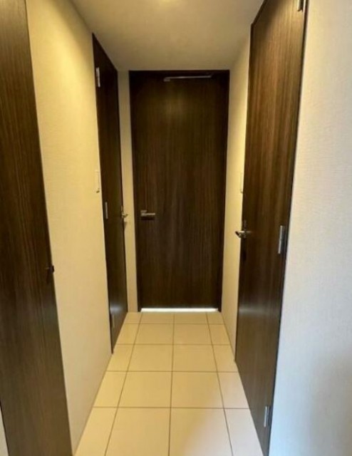 (玄関)