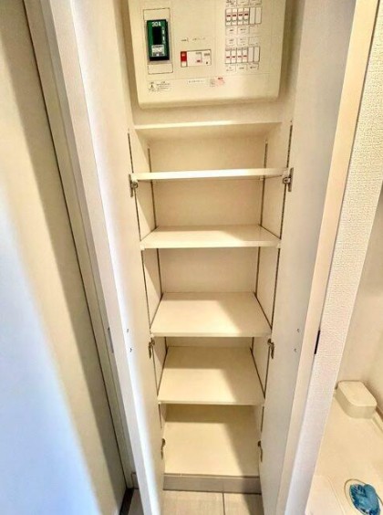 (玄関)