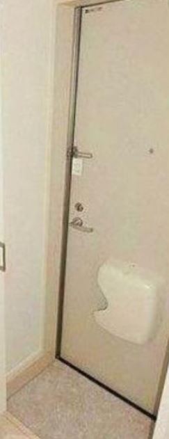 (玄関)