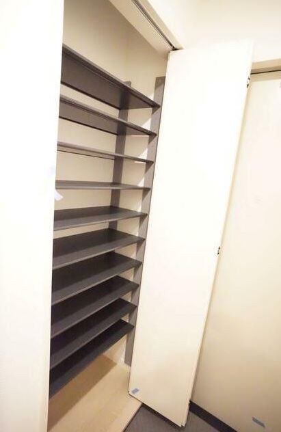 (玄関)