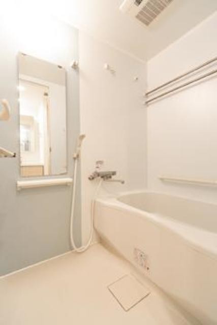 ※写真は同タイプ住戸です。(風呂)