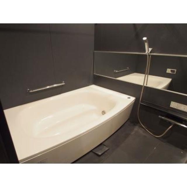 ※写真は同タイプ住戸です。(風呂)