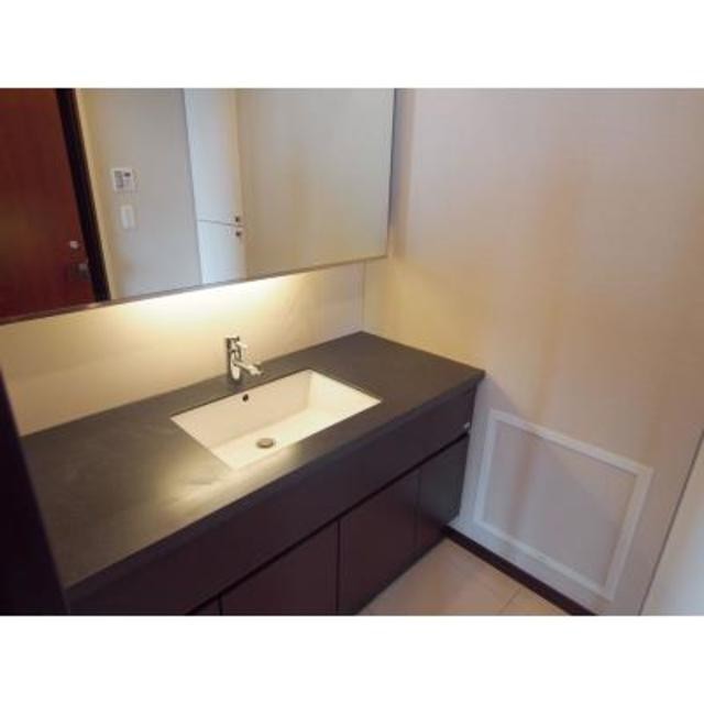 ※写真は同タイプ住戸です。(内装)