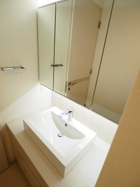 ※同仕様写真含む(内装)