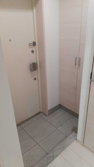 ※同仕様写真含む(玄関)
