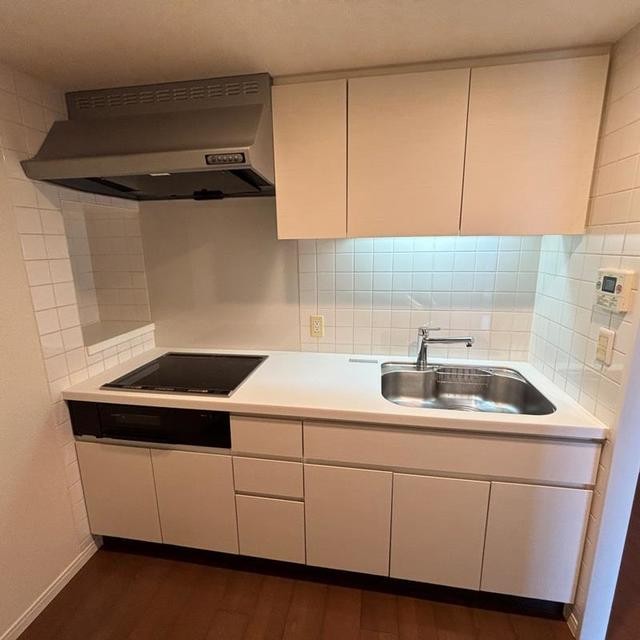 ※写真は同タイプ住戸です。(キッチン)