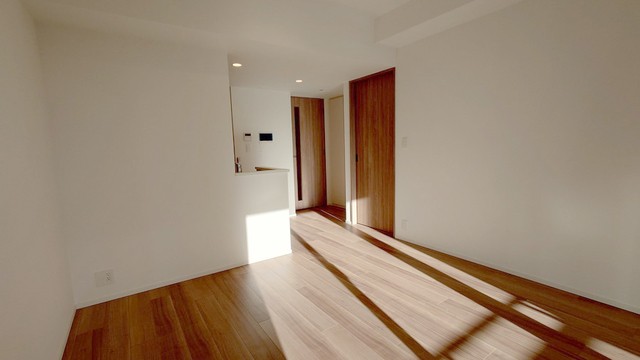 ※写真は同タイプ住戸です。(居間)