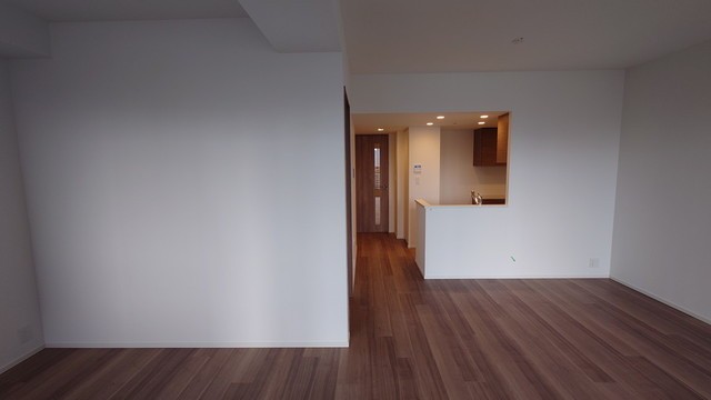 ※写真は同タイプ住戸です。(居間)