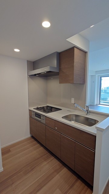 ※写真は同タイプ住戸です。(キッチン)