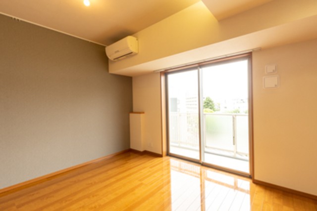 ※写真は同タイプ住戸です。(居間)