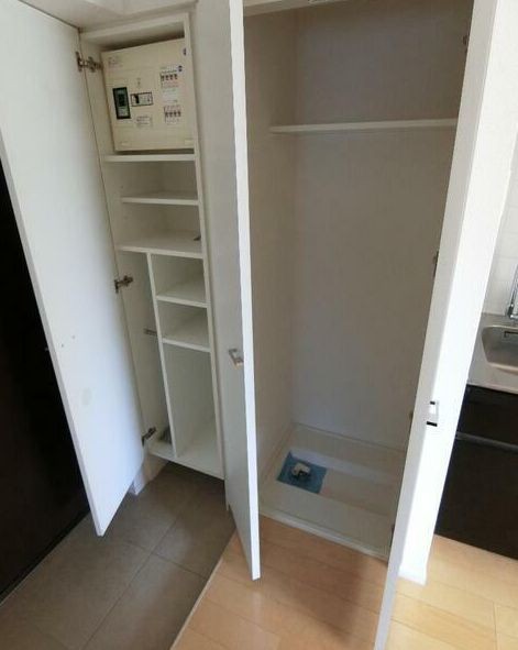 (玄関)