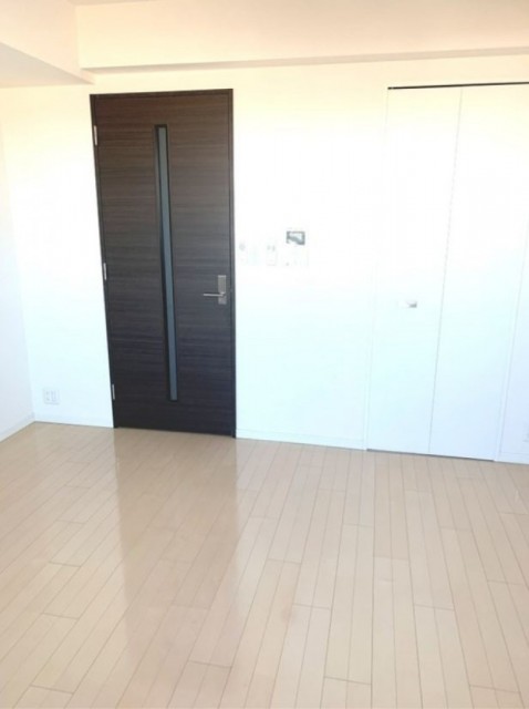 (居間)