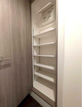 (玄関)