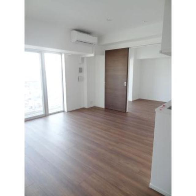 ※写真は同タイプ住戸です。(居間)