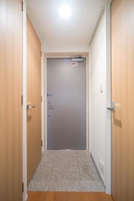 ※写真は同タイプ住戸です。(玄関)
