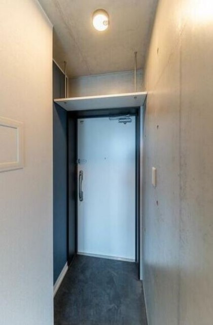 (玄関)