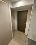 ※同仕様写真含む(玄関)