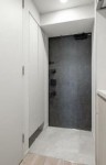 ※同仕様写真含む(玄関)