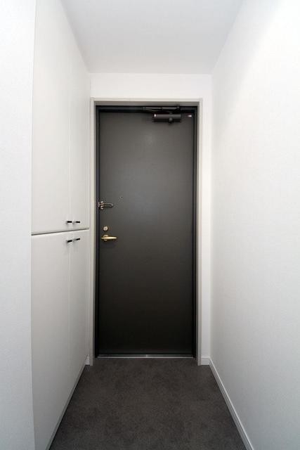 ※写真は同タイプ住戸です。(玄関)