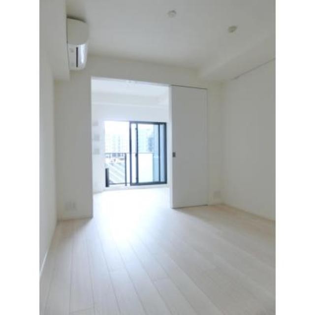 ※写真は同タイプ住戸です。(居間)