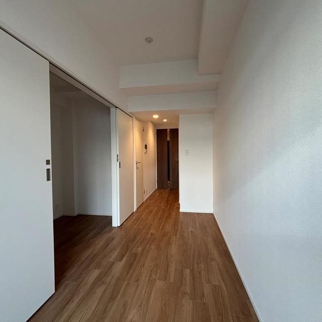 ※写真は同タイプ住戸です。(居間)