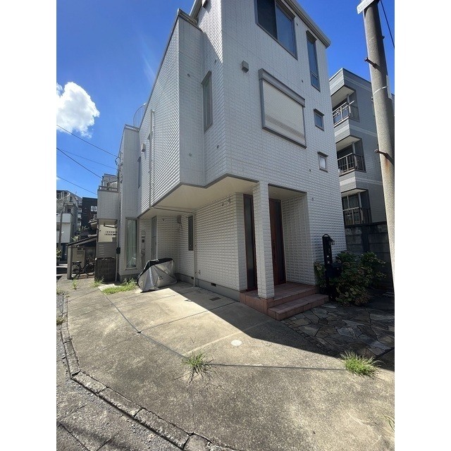 大田区蒲田2丁目 【賃貸居住】一戸建