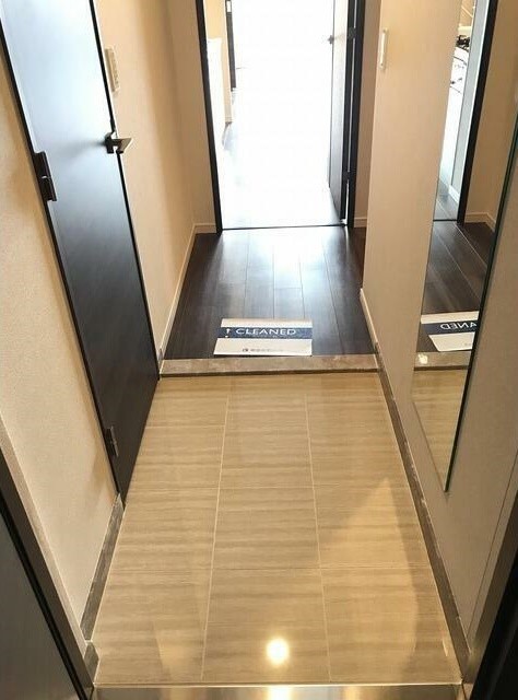 ※同仕様写真含む(玄関)