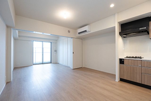 ※写真は同タイプ住戸です。(居間)