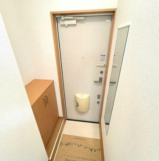 (玄関)