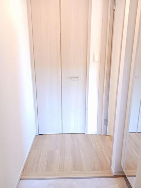 (玄関)