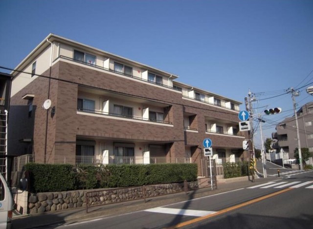 川崎市宮前区小台1丁目 【賃貸居住】アパート