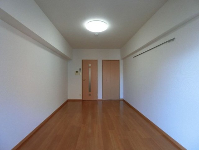 (居間)