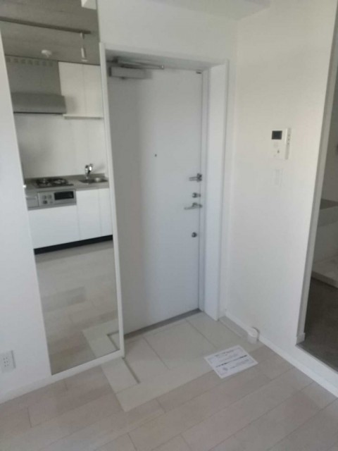 ※同仕様写真含む(玄関)