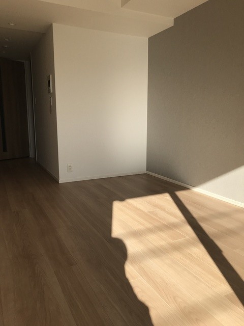 (居間)