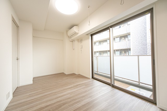 ※写真は同タイプ住戸です。(居間)