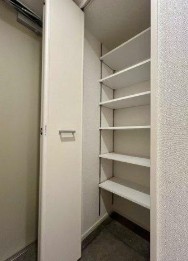 (玄関)