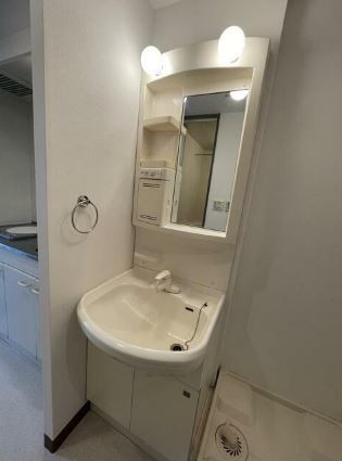 ※同仕様写真を含む(内装)