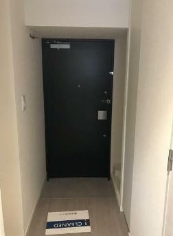 (玄関)