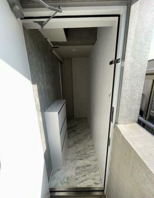 (玄関)