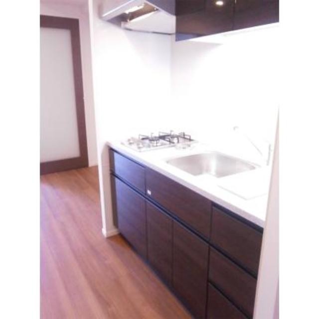 ※写真は同タイプ住戸です。(キッチン)