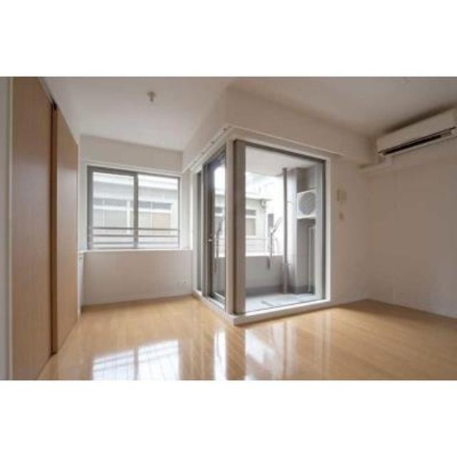 ※写真は同タイプ住戸です。(居間)