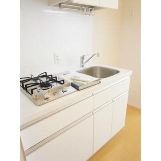 ※写真は同タイプ住戸です。(キッチン)