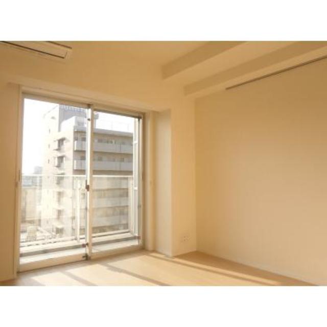 ※写真は同タイプ住戸です。(居間)