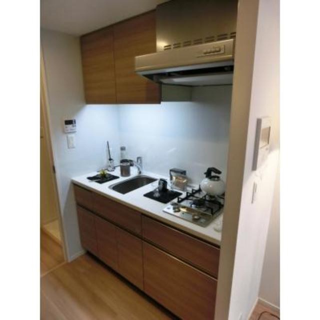 ※写真は同タイプ住戸です。(キッチン)