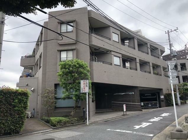目黒区中目黒4丁目 【賃貸居住】マンション