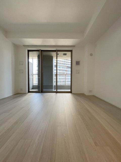 ※写真は同タイプ住戸です。(居間)