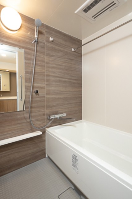 ※写真は同タイプ住戸です。(風呂)