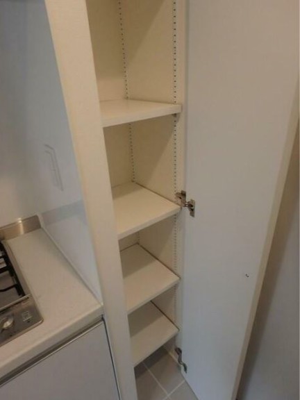 ※同仕様写真含む(玄関)