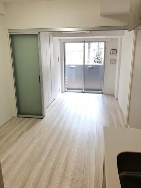 ※写真は同タイプ住戸です。(居間)