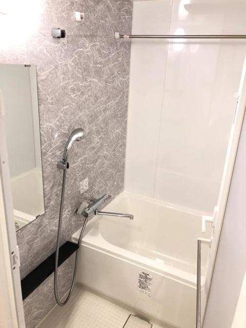 ※写真は同タイプ住戸です。(風呂)